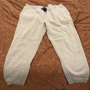 Men’s Nautica Gray Sweatpants with Navy Drawstring xl